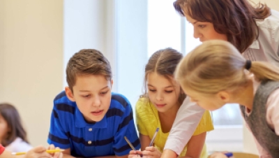 新加坡蒙福小学后年转为混合学校 蒙福中学拟2034年录取女生